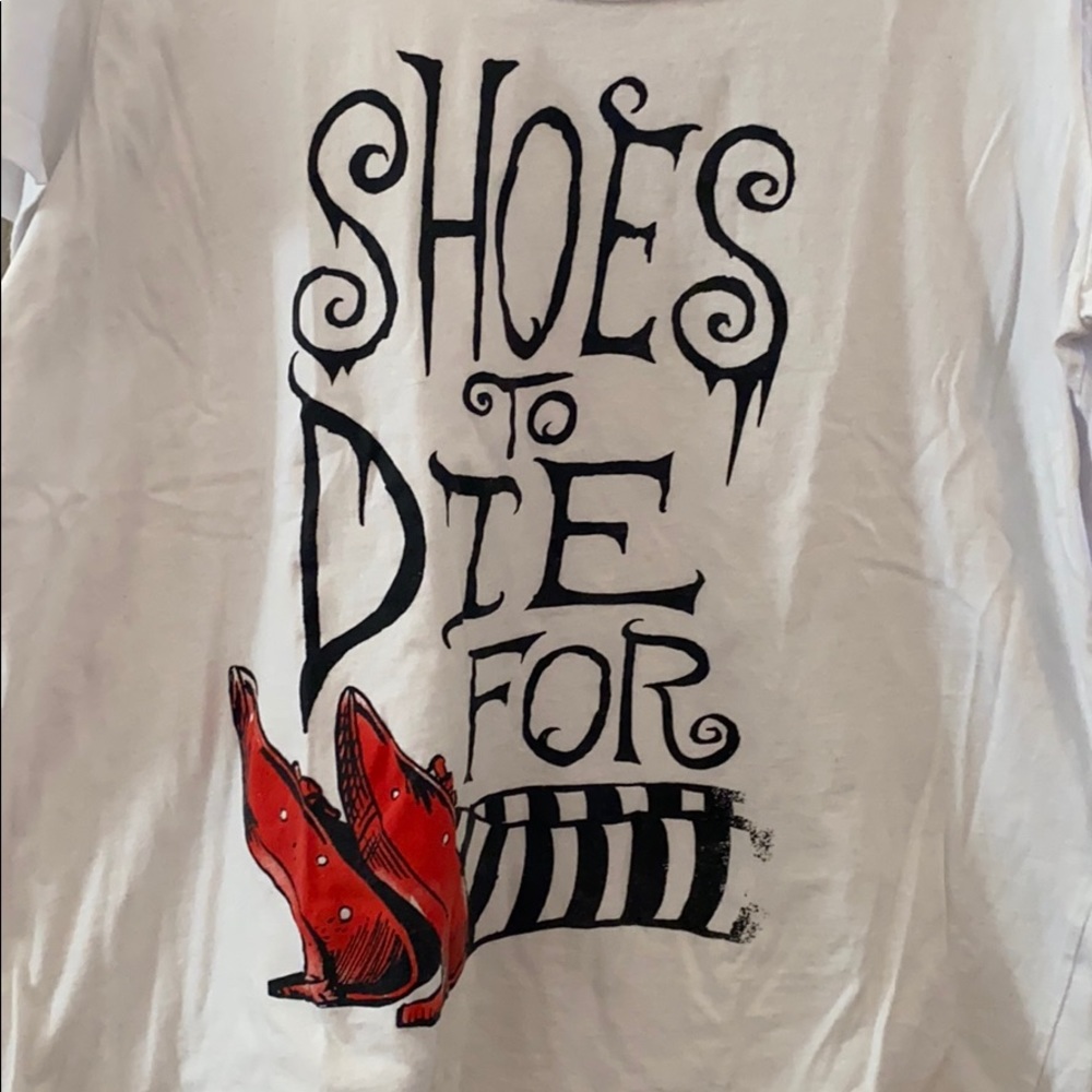 Wizard of Oz Shoes To Die For Scoop Neck Tee